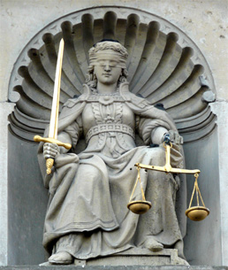 Justice - Hôtel de ville de Brouwershaven (Pays-Pas)